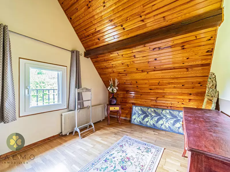 Maison, 215 m²