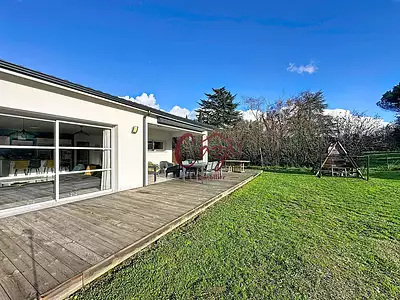 Maison, 170 m²