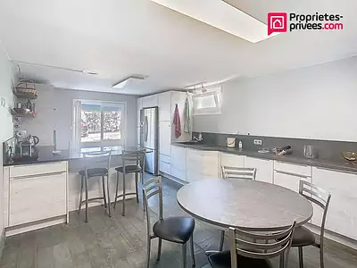 Maison, 170 m²