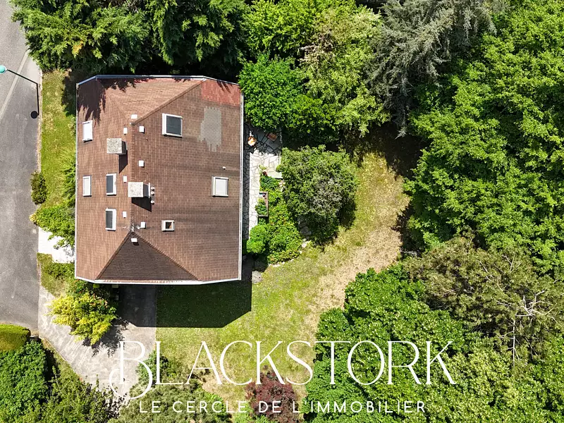 Maison, 220 m²