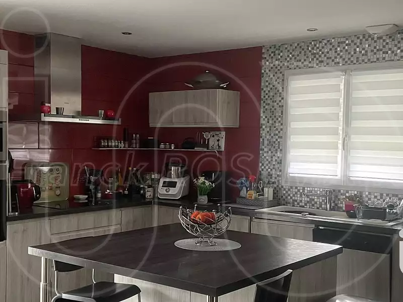 Maison, 106 m²