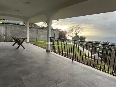 Maison, 140 m²