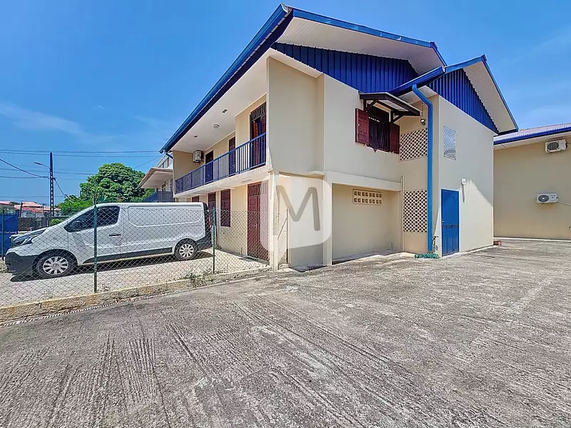 Immeuble, 406,78 m²
