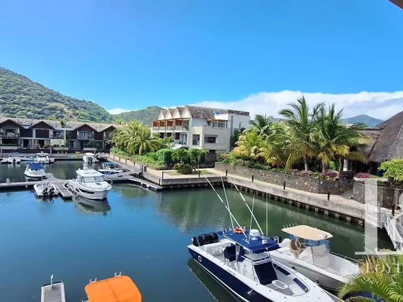 Appartement, 300 m²