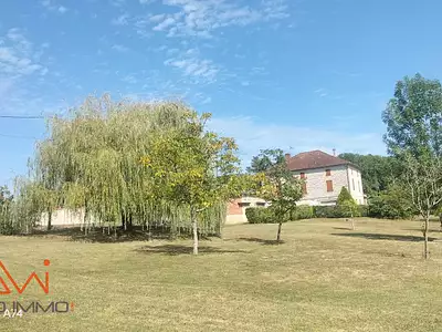 Maison, 225 m²