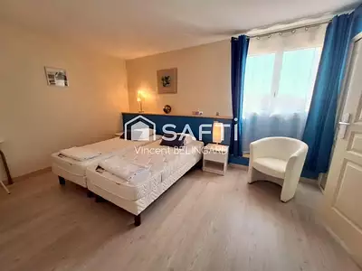 Maison, 380 m²