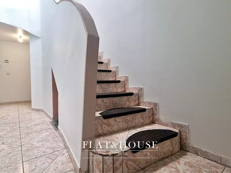 Maison, 141 m²