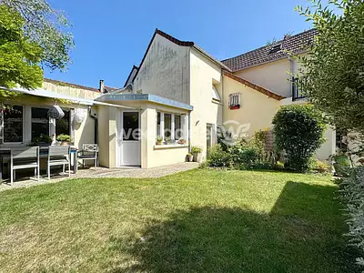 Maison, 143 m²