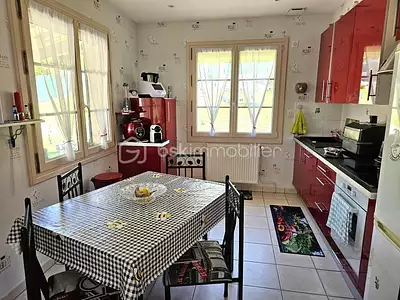 Maison, 162 m²