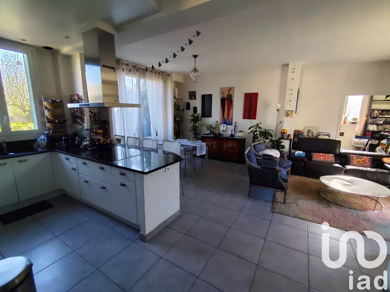 Maison, 146 m²