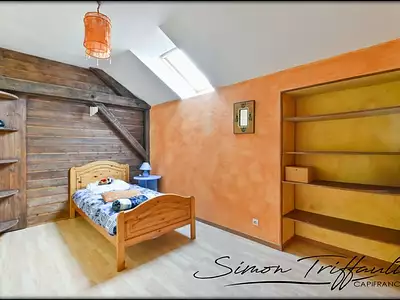 Maison, 255 m²