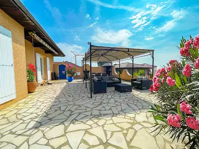 Maison, 180 m²
