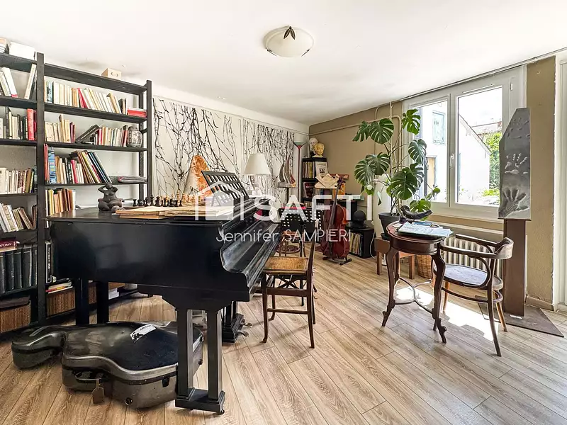 Maison, 177 m²