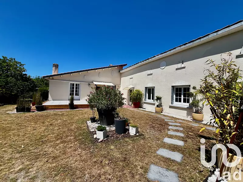 Maison, 180 m²
