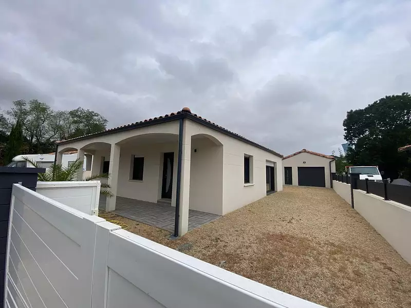 Maison, 90 m²