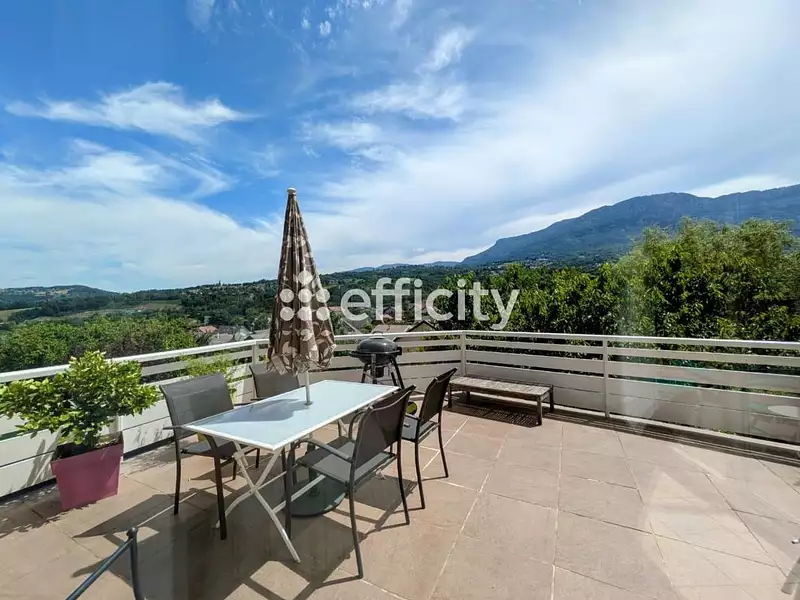 Maison, 169 m²