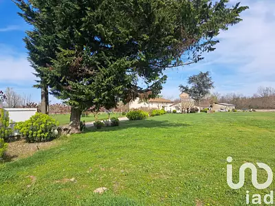Maison, 366 m²