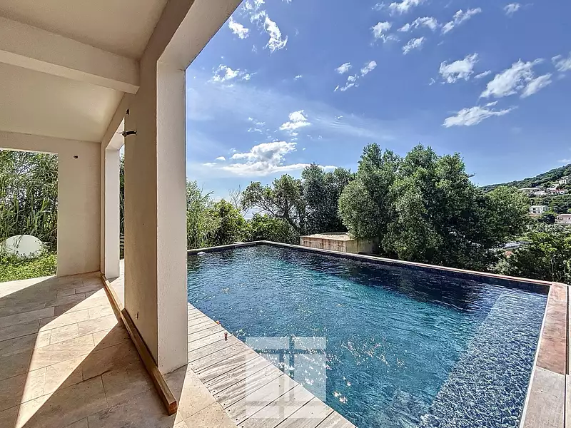 Maison, 200 m²