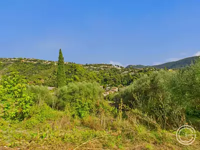 Terrain, 1 329 m²