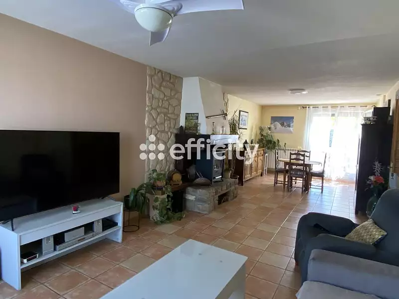Maison, 115 m²