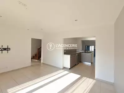 Maison, 104 m²