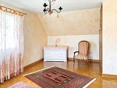Maison, 153 m²