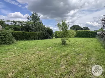 Terrain, 738 m²
