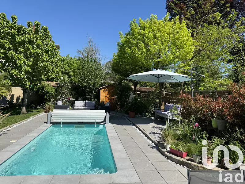 Maison, 208 m²