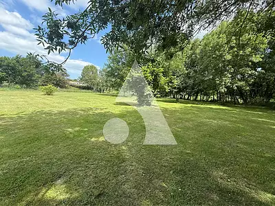 Terrain, 1 735 m²