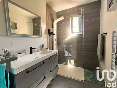 Maison, 170 m²