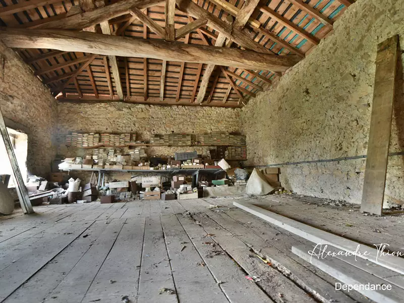 Maison, 1 500 m²