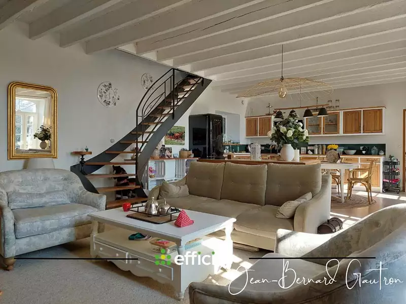 Maison, 213 m²