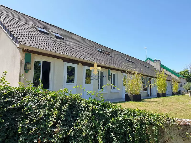 Maison, 750 m²