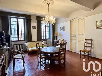 Maison, 220 m²