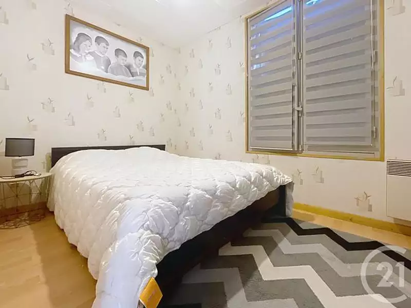 Maison, 218 m²