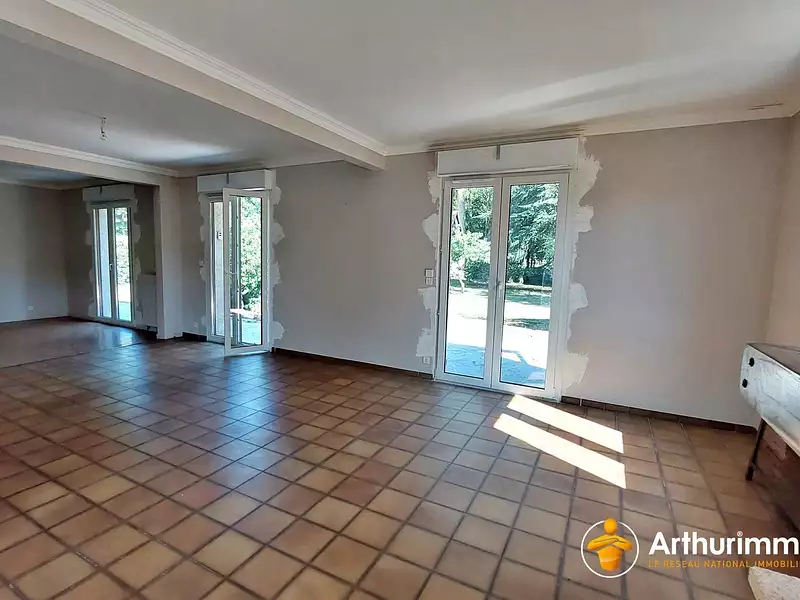 Maison, 211,2 m²