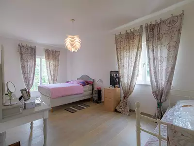 Maison, 276 m²