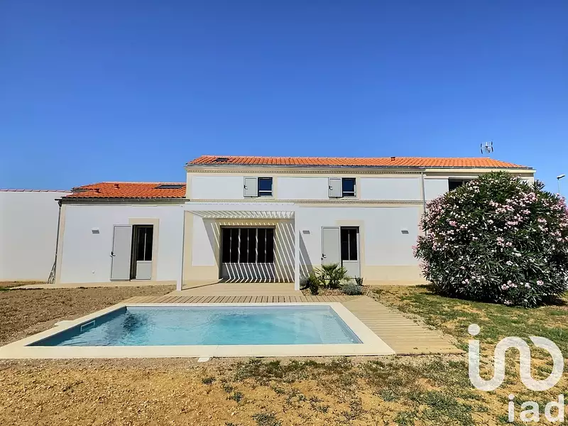 Maison, 165 m²