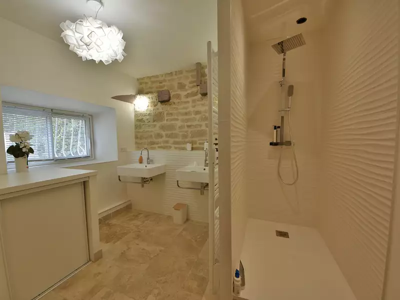 Maison, 180 m²