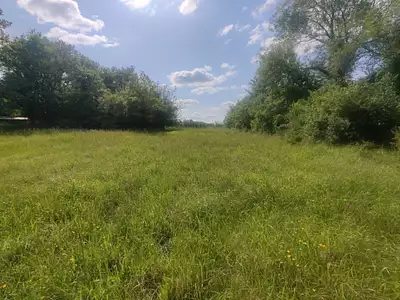 Terrain, 3 740 m²