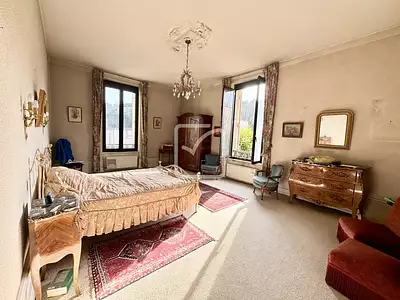 Maison, 350 m²