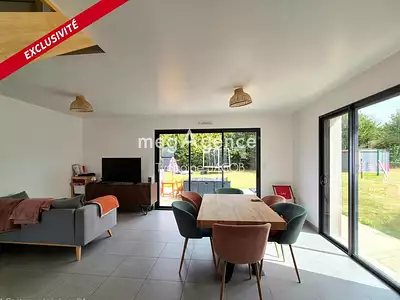 Maison, 83 m²