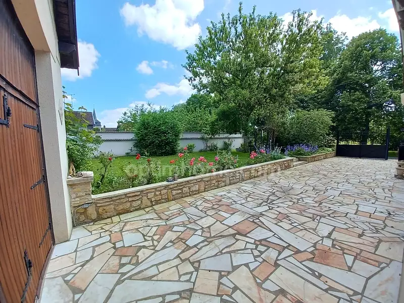 Maison, 210 m²