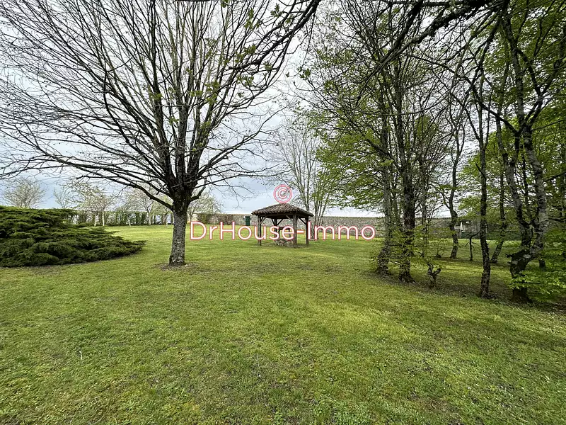 Terrain, 2 705 m²