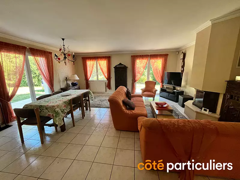 Maison, 146 m²