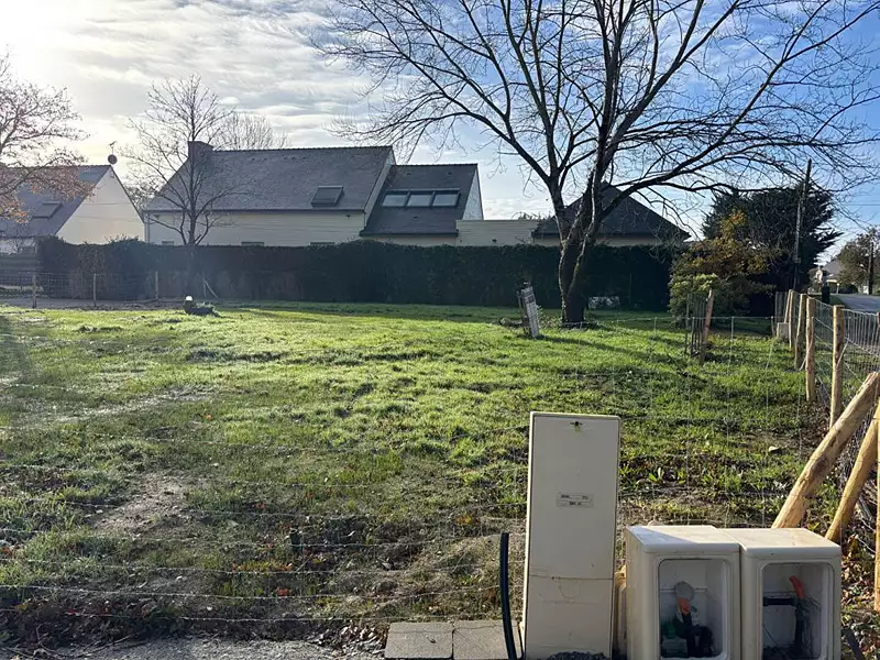 Terrain, 630 m²