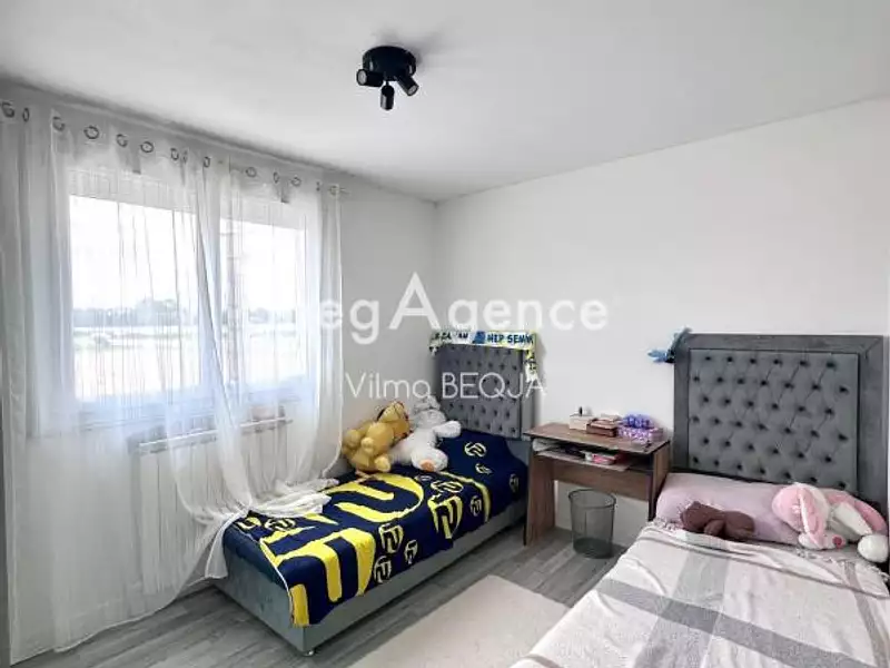 Maison, 143 m²