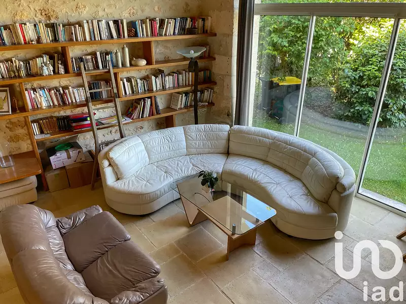 Maison, 235 m²