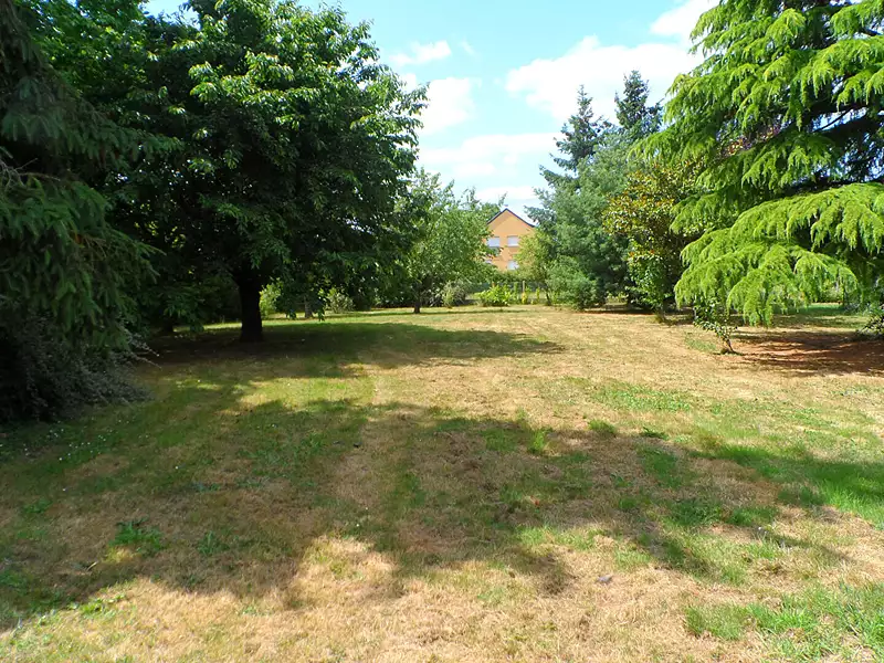 Terrain, 1 610 m²