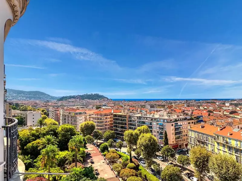 Appartement, 242 m²